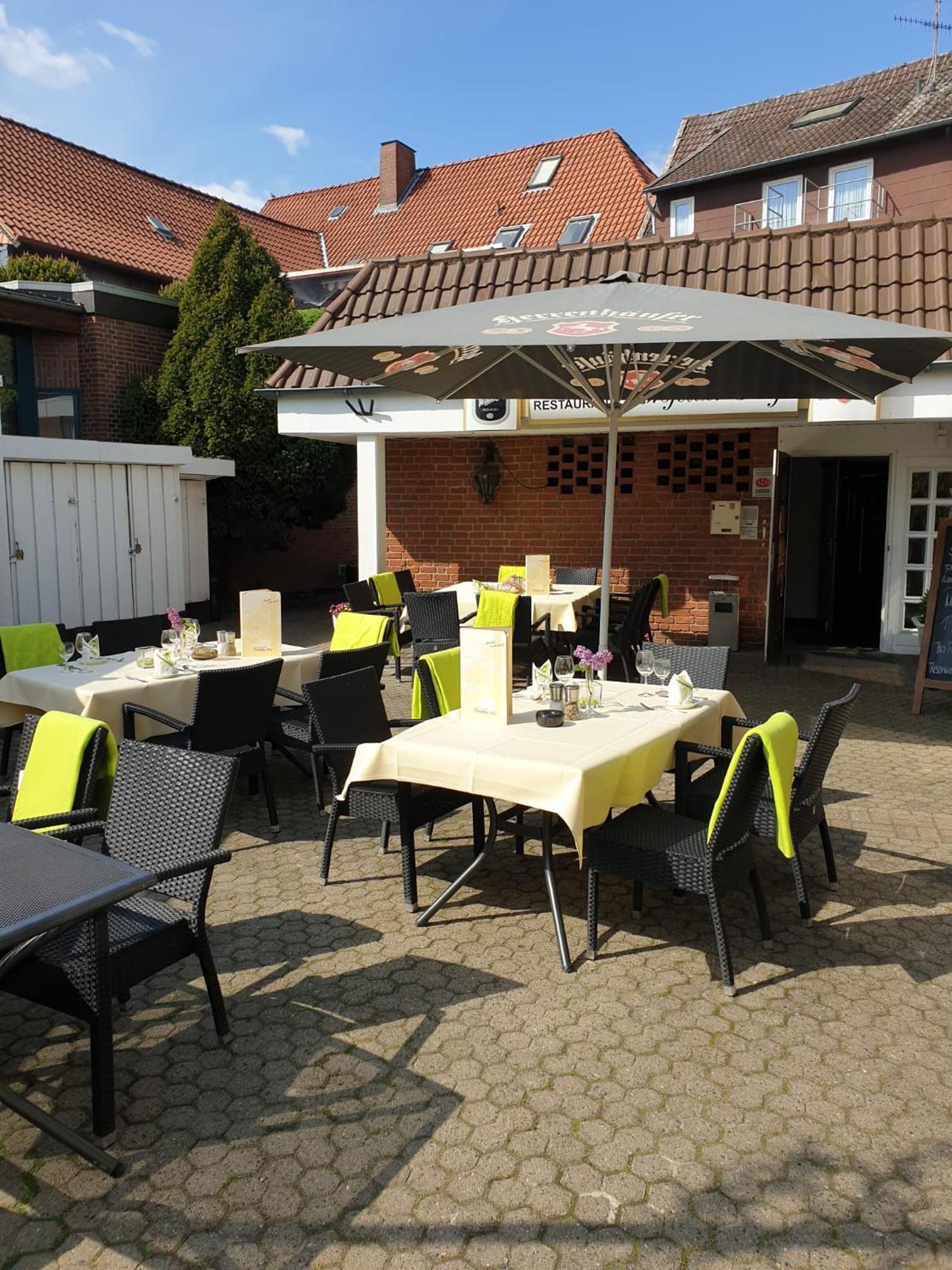 Vorsfelder Hof Hotel Wolfsburg Exterior photo
